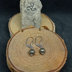 1 paire de boucles d'oreilles en Pyrite