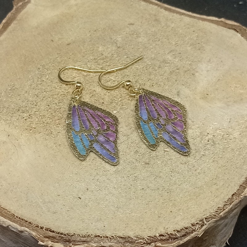 1 paire de boucles d'oreilles ailes de papillons en tissus
