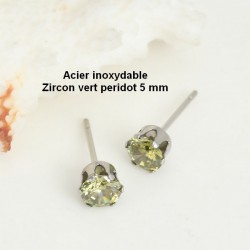 1 paire de puces d'oreille acier inoxydable & zircon vert 5 mm